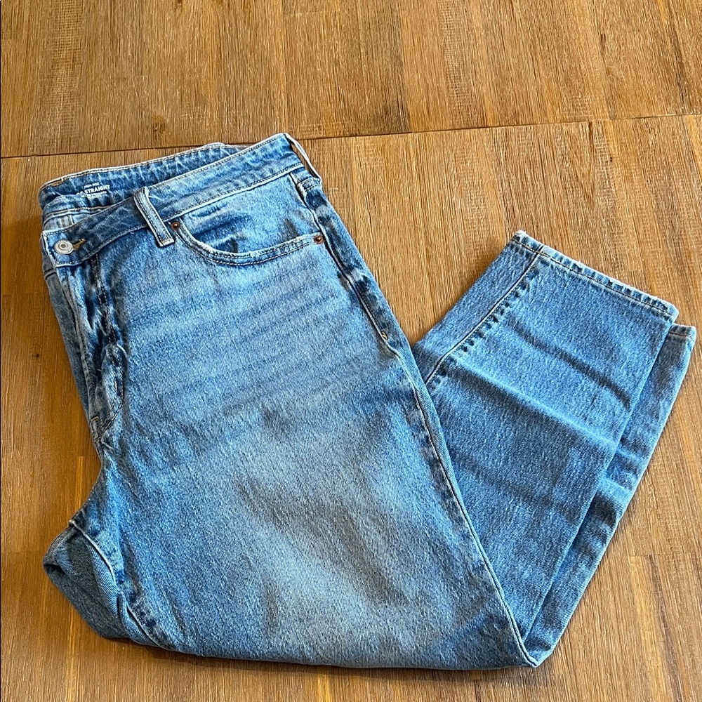 Old Navy Women's OG Straight Petite Jeans